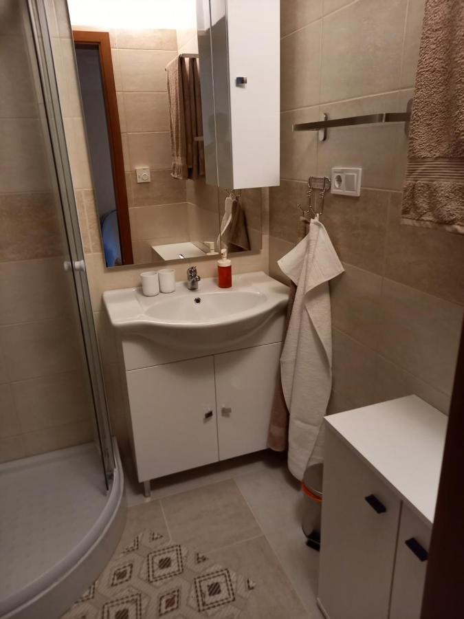 Karpatia Vendeghaz 1201 Budapest Ngoại thất bức ảnh